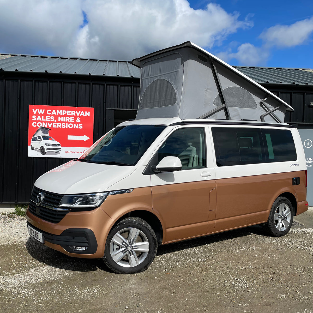 Highline T6.1 "California Ocean" Conversion - Automatic with Air con