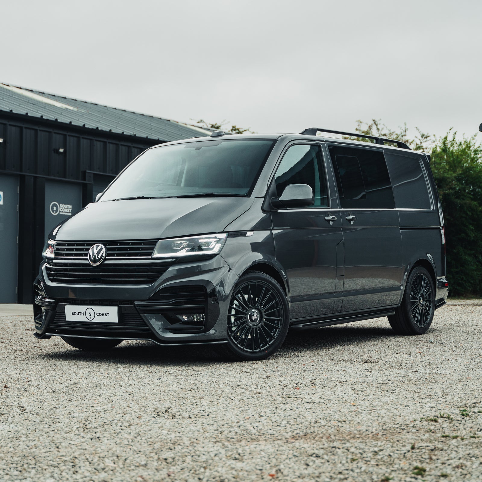 Brand new Highline T6.1 SWB Kombi with full LVR kit