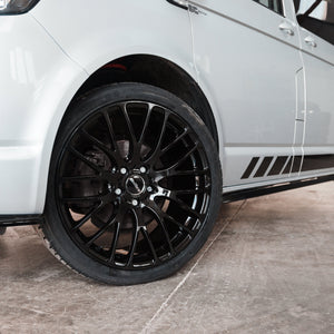 Calibre Altus alloy wheels