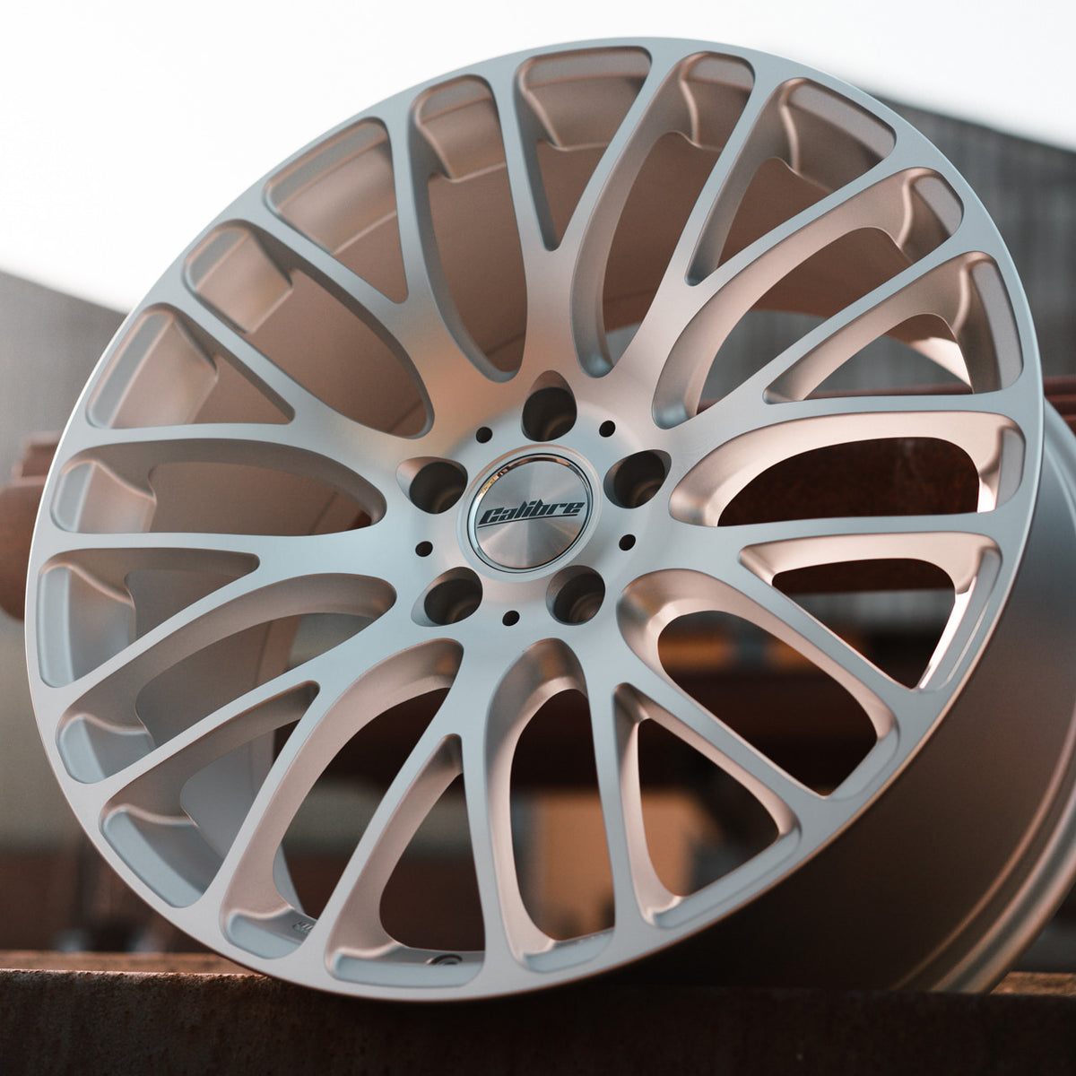 Calibre Altus alloy wheels
