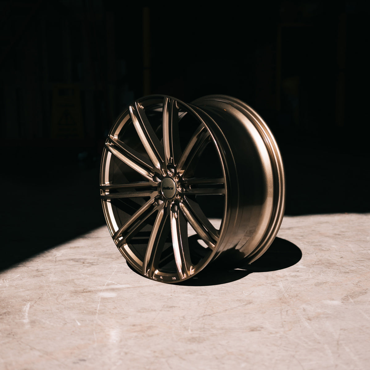 Calibre CC-I alloy wheels