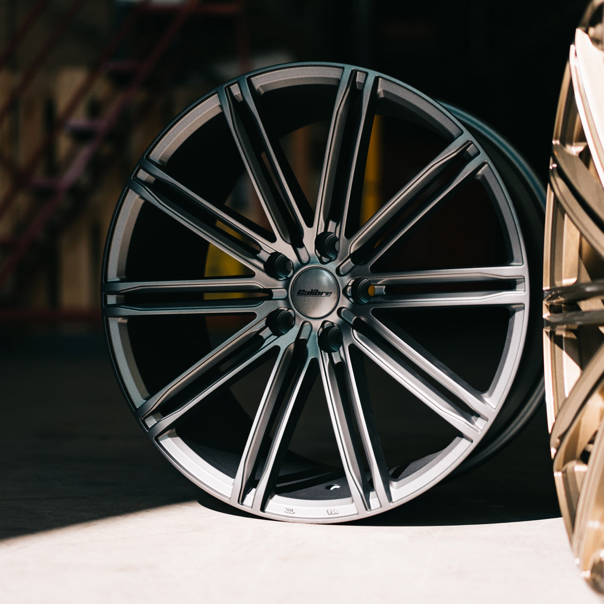 Calibre CC-I alloy wheels