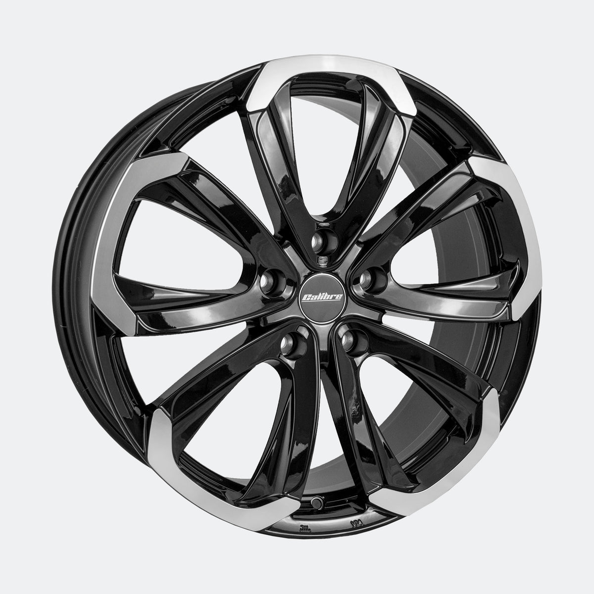 Calibre Havana alloy wheel in Black Polished