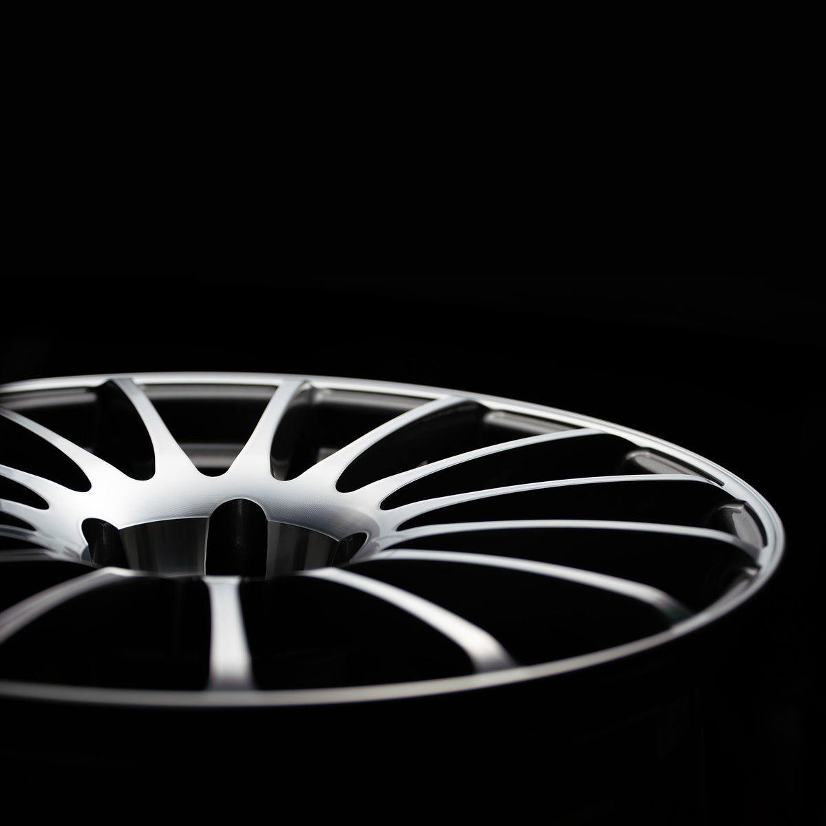 DRC Rapide alloy wheels