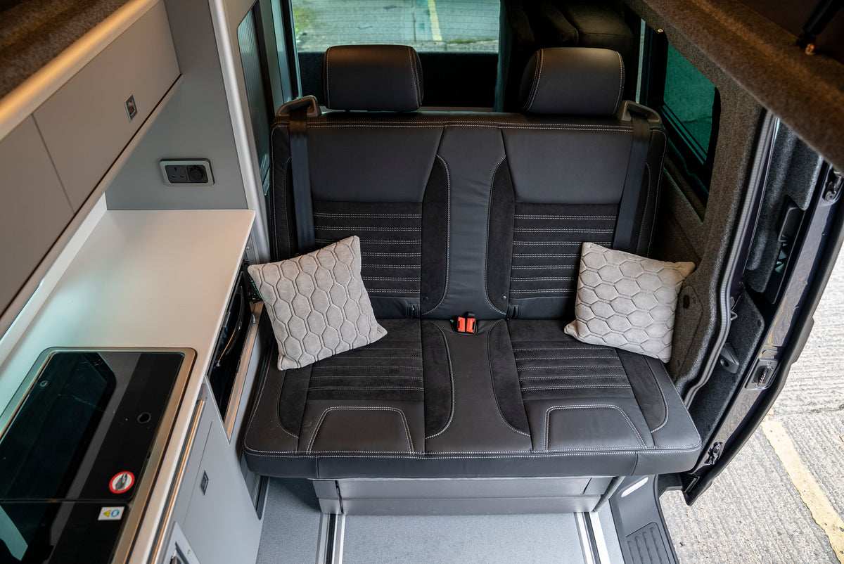 T6.1 T32 SWB 2.0 TDI 150PS MANUAL CAMPERVAN