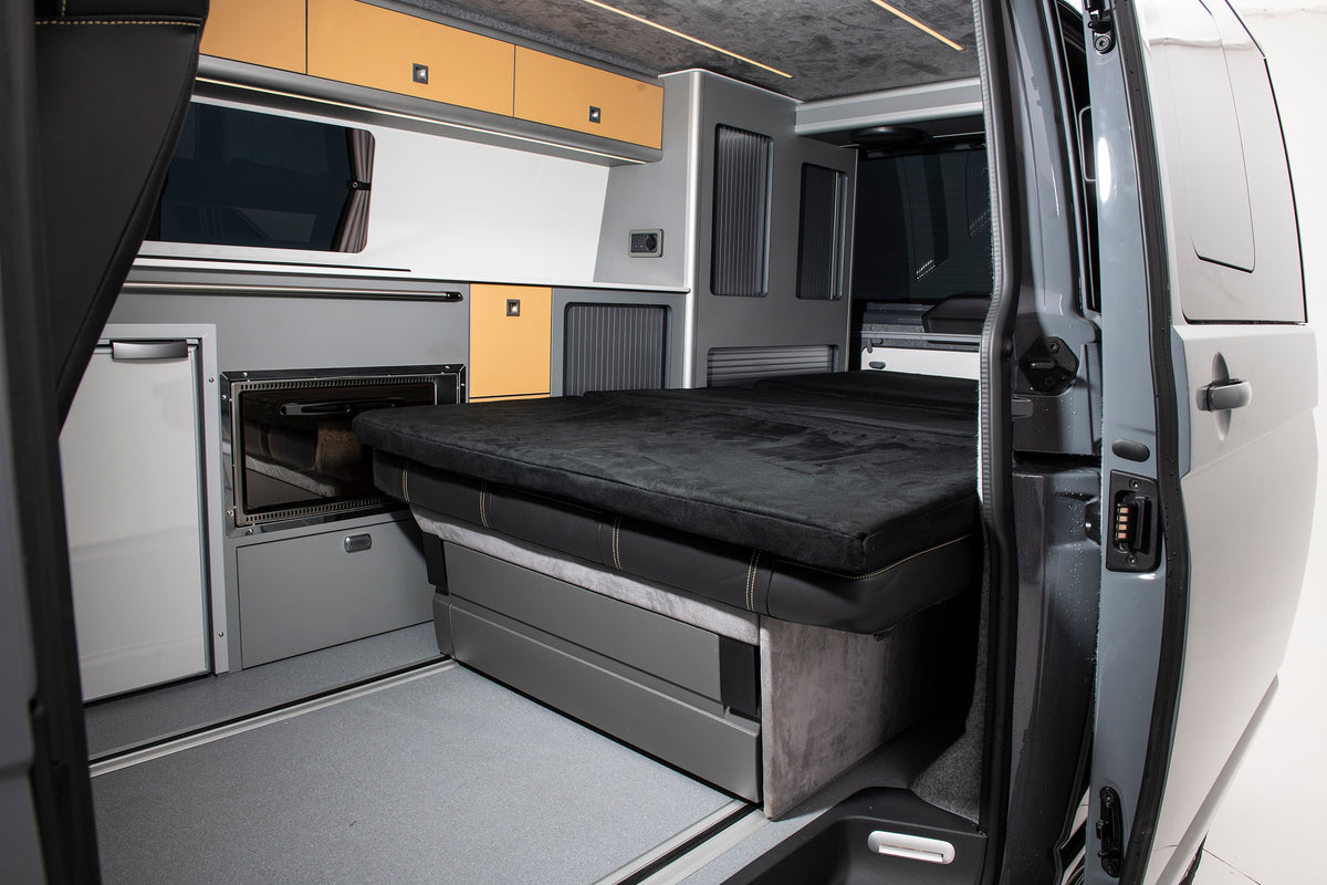 T6.1 LWB HIGHLINE KOMBI 4MOTION *MAGAZINE FEATURED*