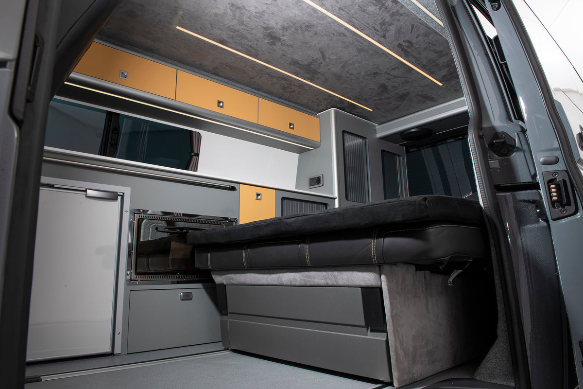 T6.1 LWB HIGHLINE KOMBI 4MOTION *MAGAZINE FEATURED*