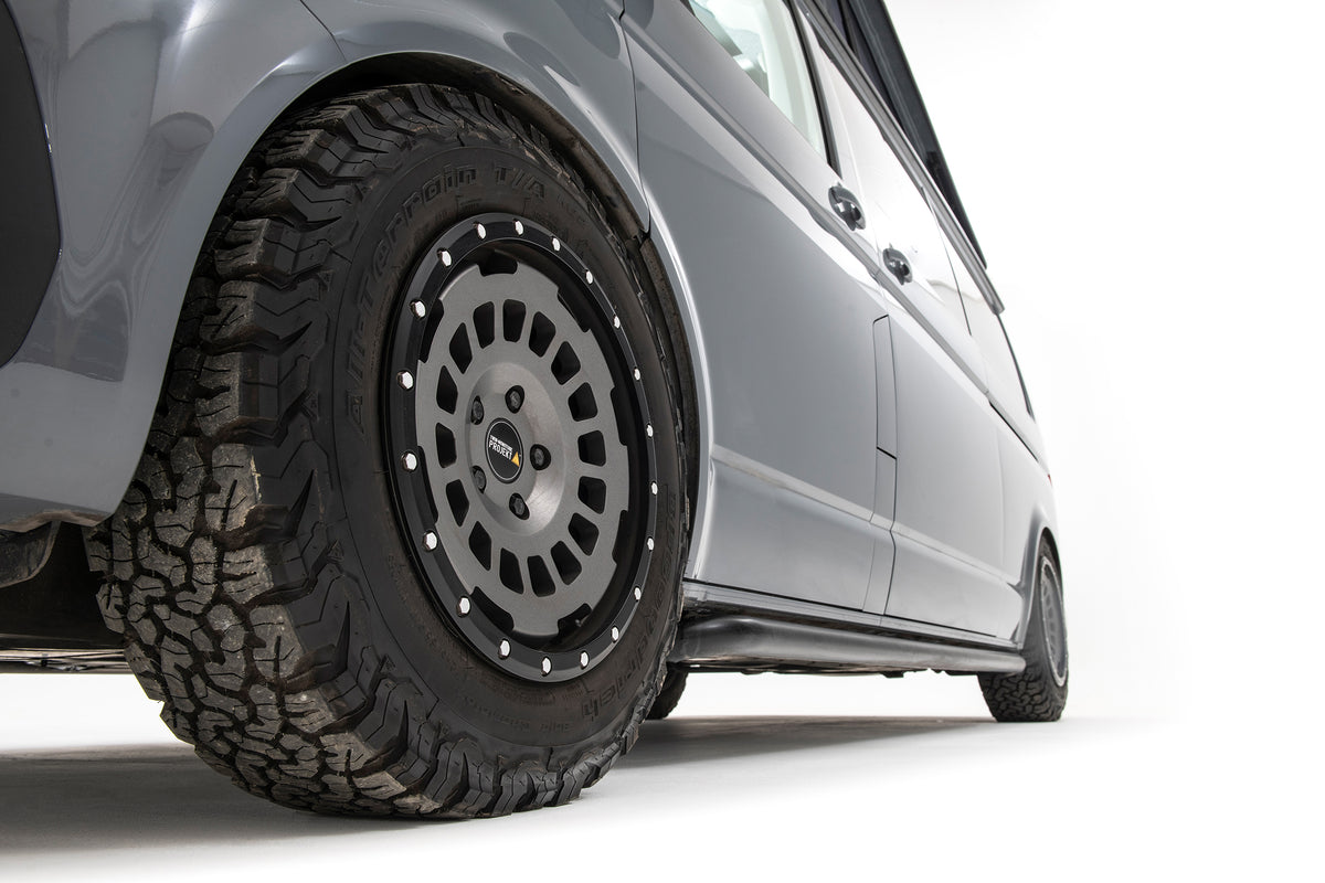 T6.1 LWB HIGHLINE KOMBI 4MOTION *MAGAZINE FEATURED*