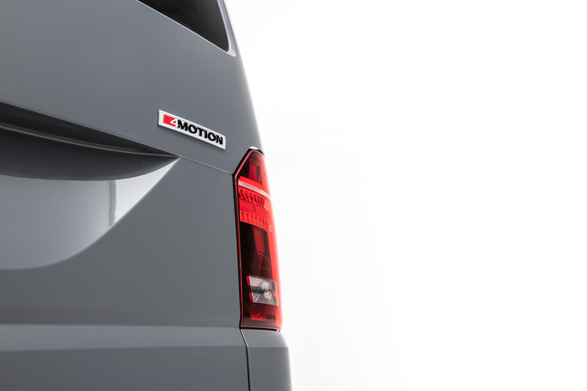 T6.1 LWB HIGHLINE KOMBI 4MOTION *MAGAZINE FEATURED*