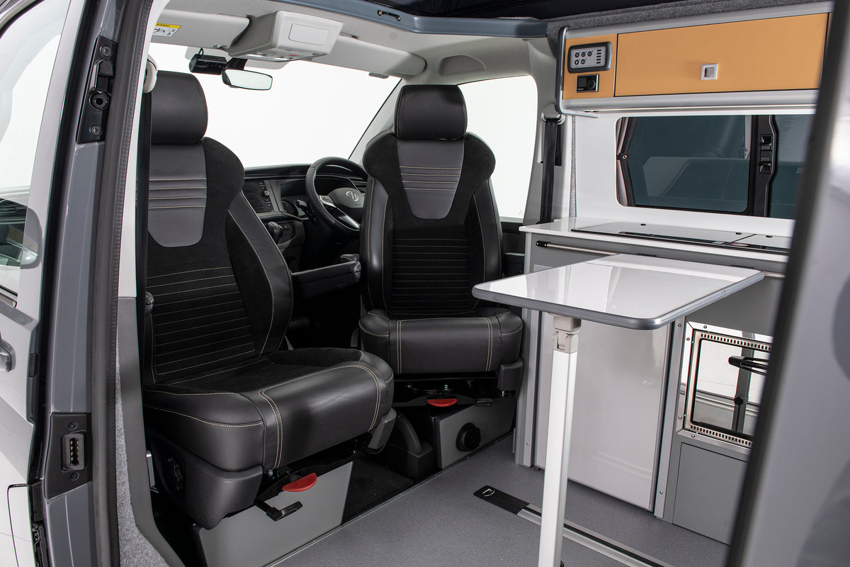 T6.1 LWB HIGHLINE KOMBI 4MOTION *MAGAZINE FEATURED*