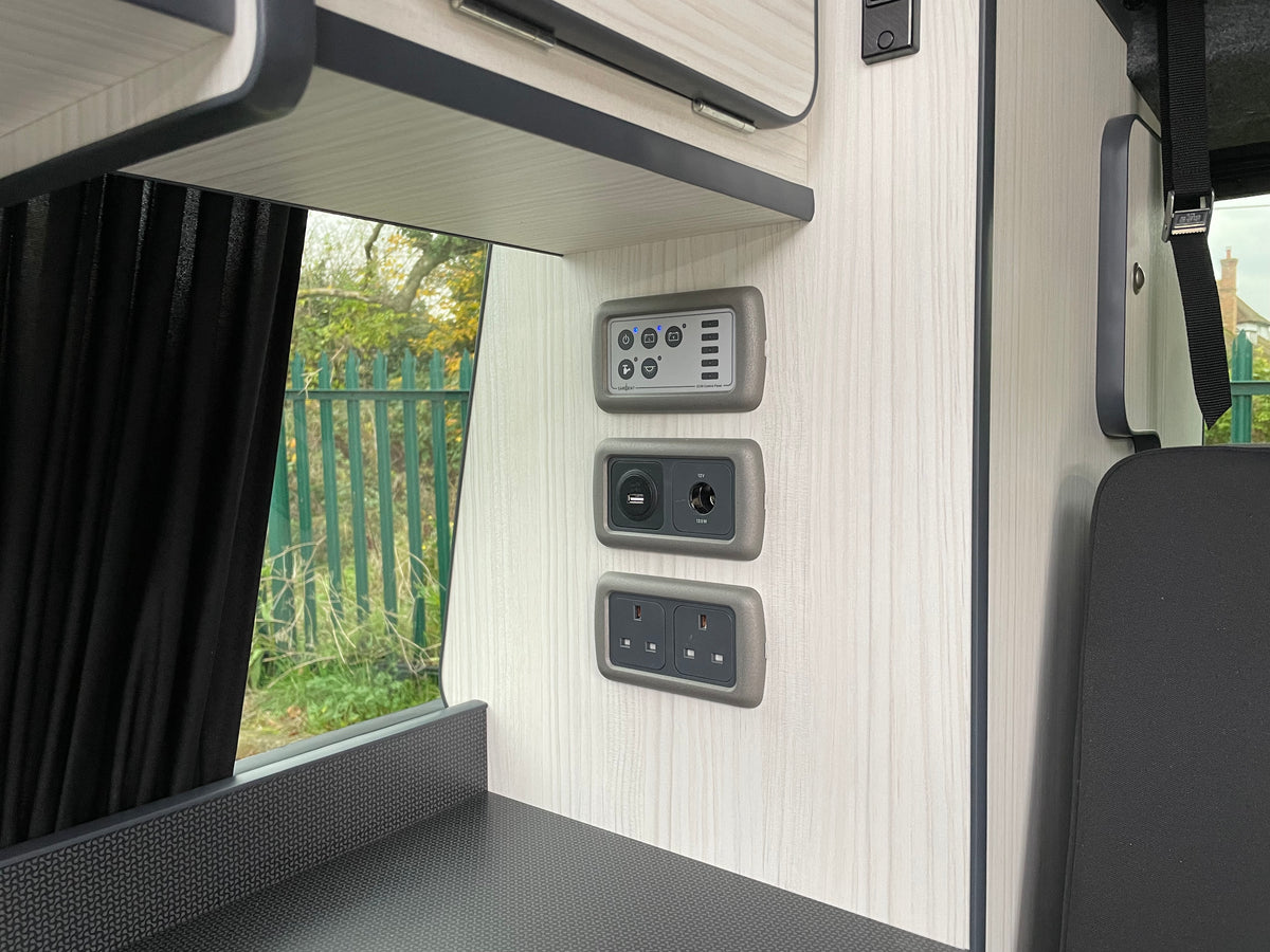 Deposit taken - T6 Highline "SC Edition" Campervan 2020 (69 plate) - Starlight Blue