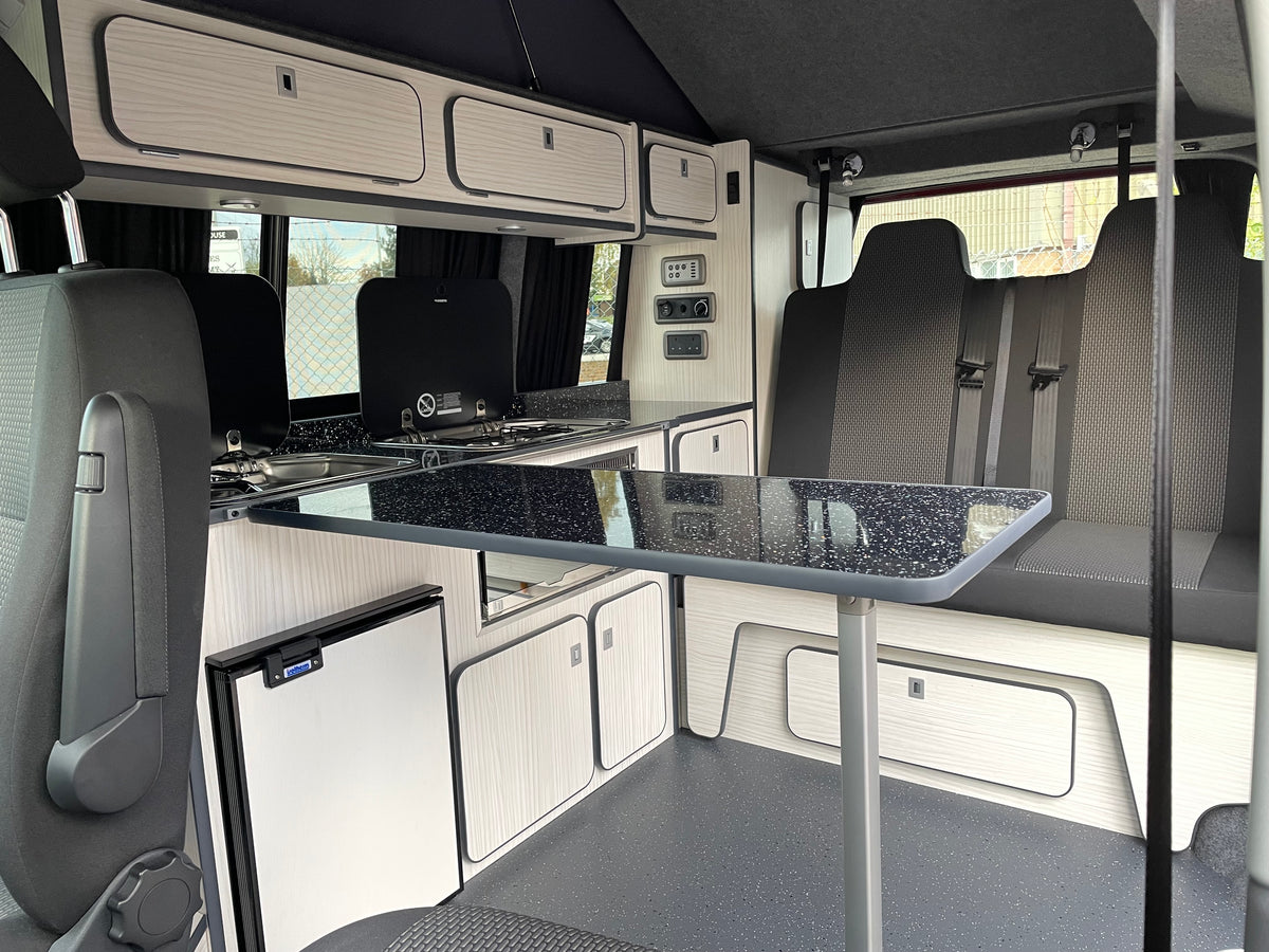 New T6.1 Highline Campervan 2021 (delivery miles) - Fortana Red