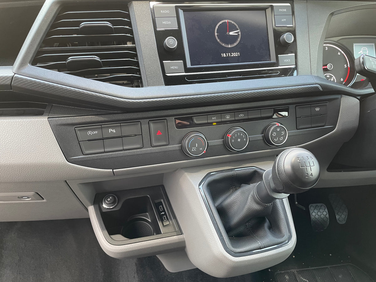 New T6.1 Highline Campervan 2021 (delivery miles) - Fortana Red