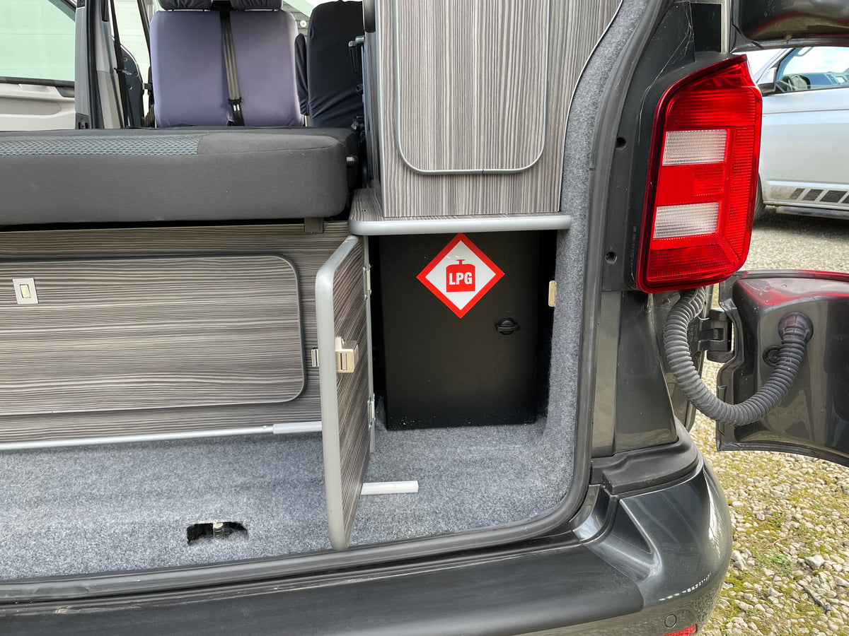 VW Highline T6 Campervan with air con, diesel heater and awning