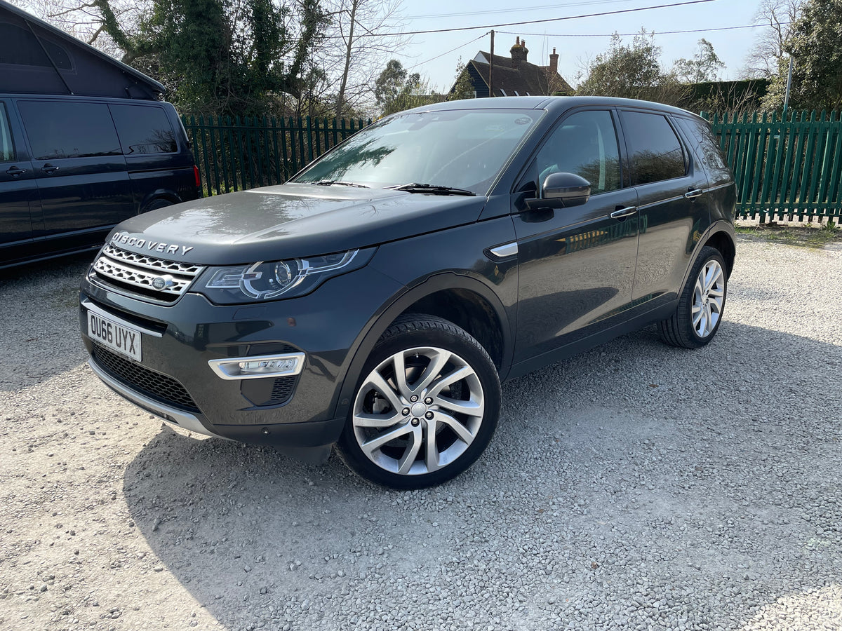 Land Rover Discovery Sport TD4 HSE Luxury Auto 4WD