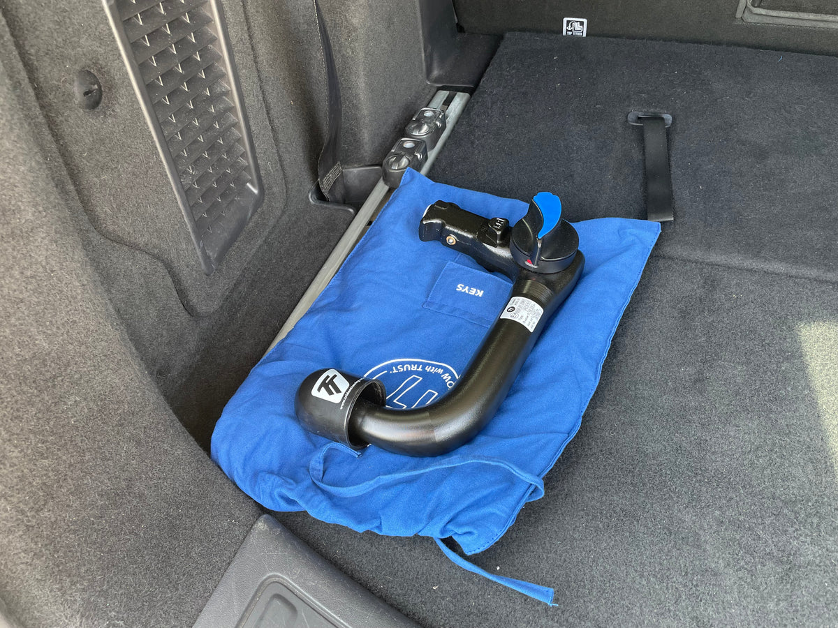 Land Rover Discovery Sport TD4 HSE Luxury Auto 4WD