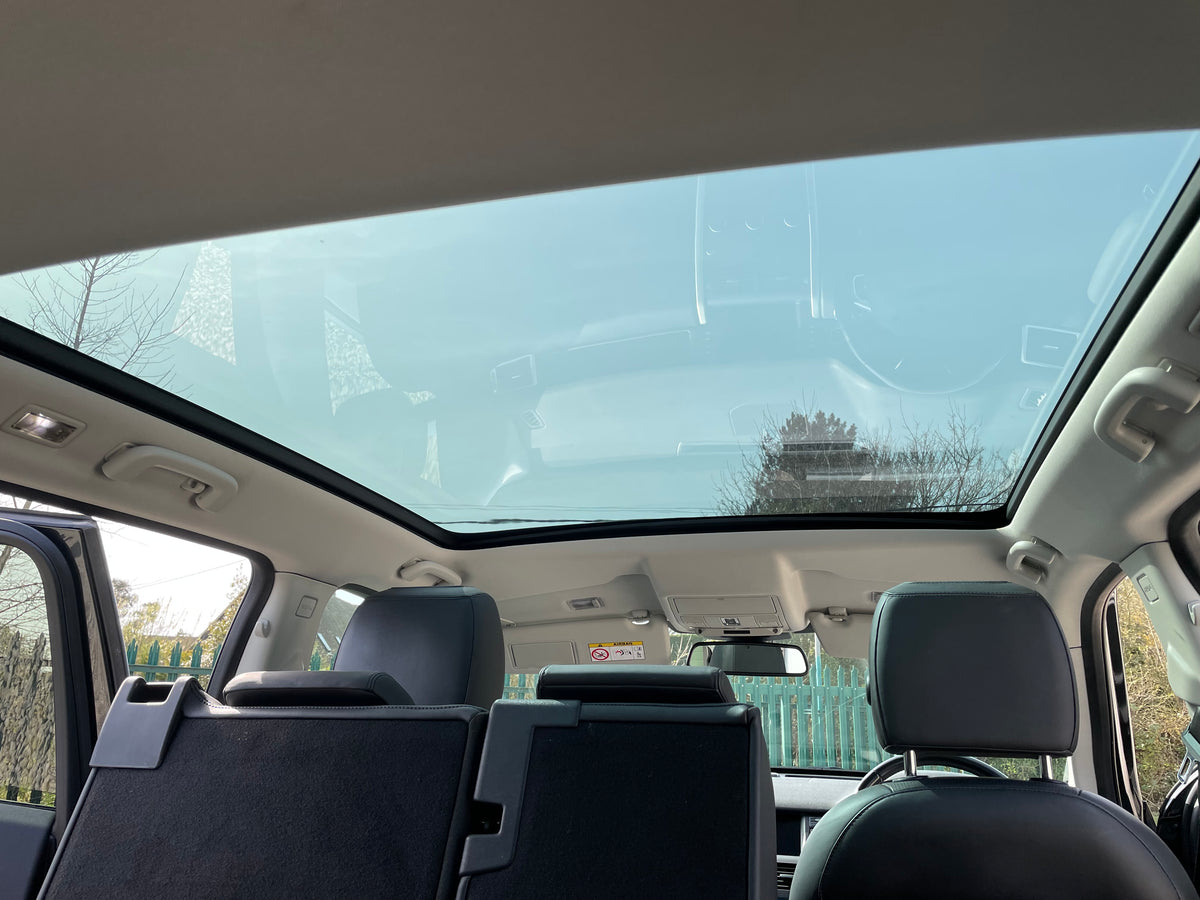 Land Rover Discovery Sport TD4 HSE Luxury Auto 4WD