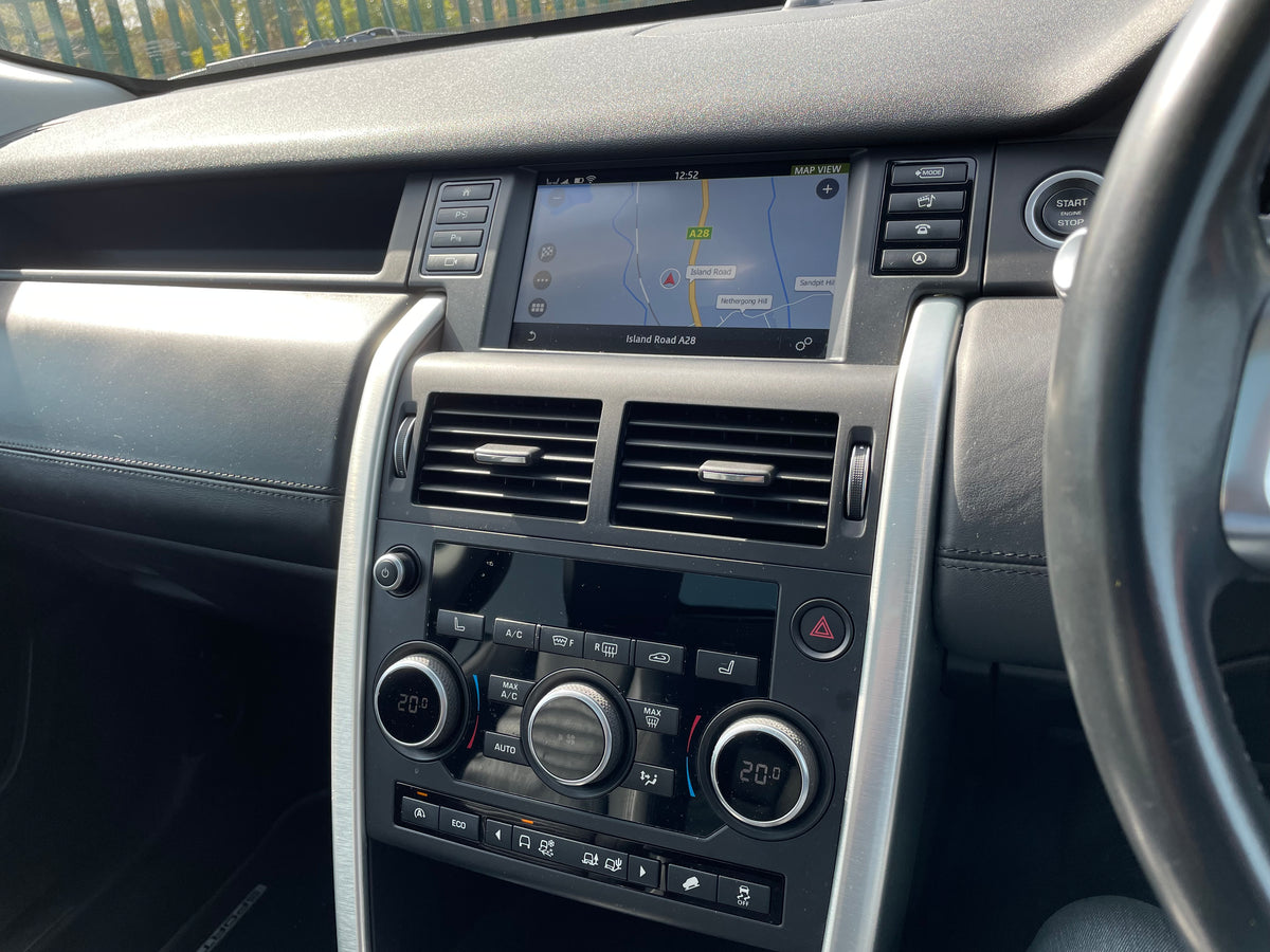 Land Rover Discovery Sport TD4 HSE Luxury Auto 4WD