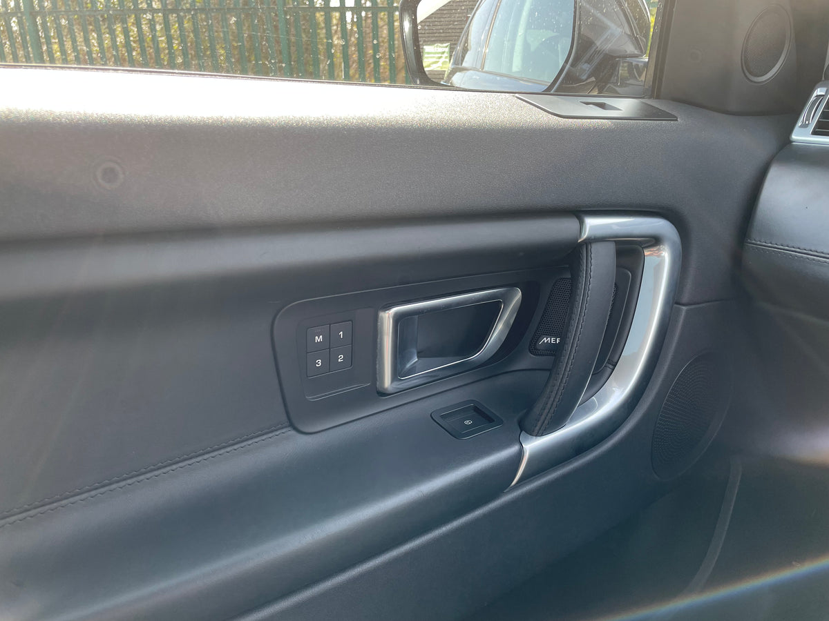 Land Rover Discovery Sport TD4 HSE Luxury Auto 4WD