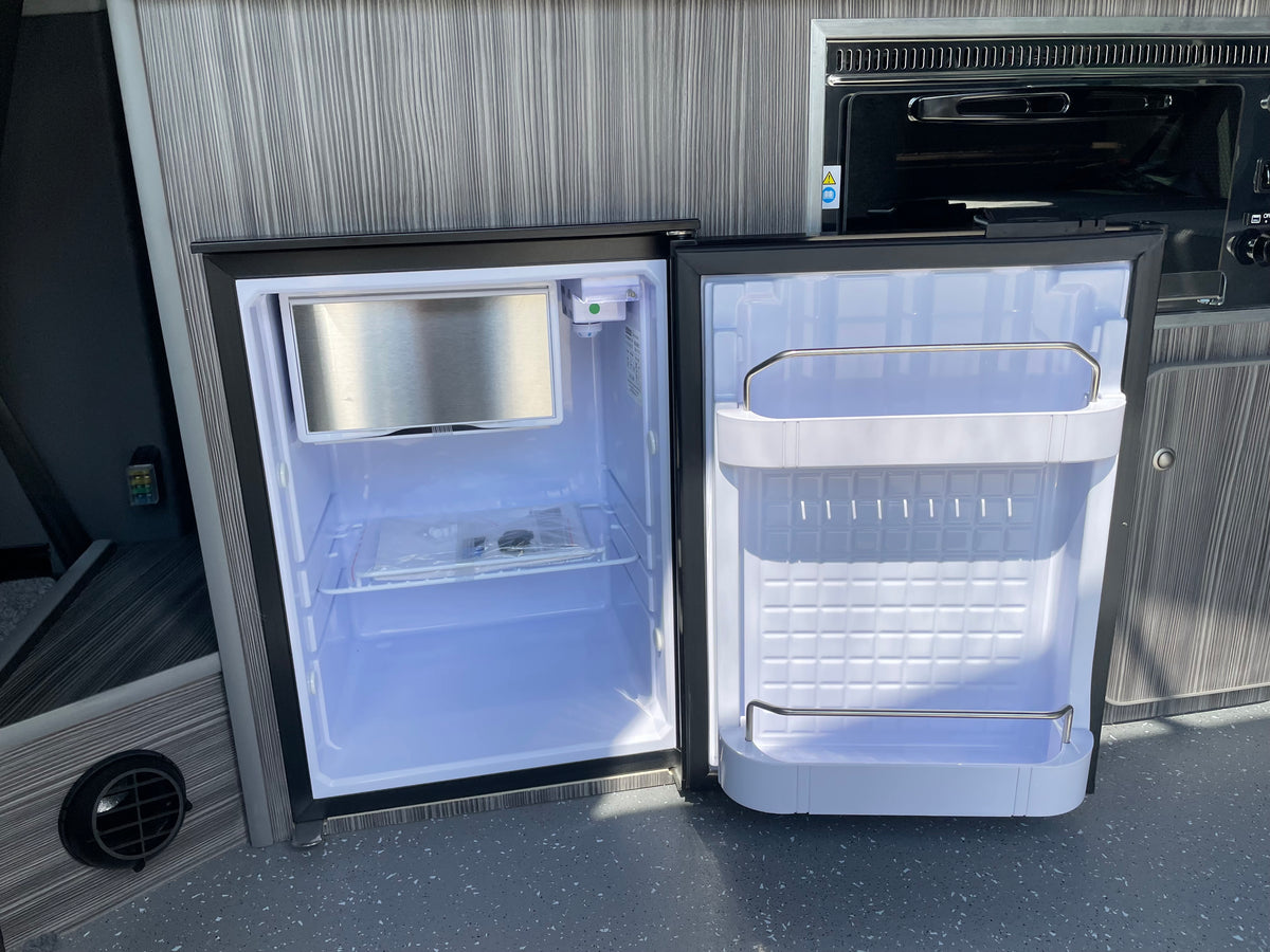 T6.1 Highline Campervan 2020 (70 plate) - Indium Grey