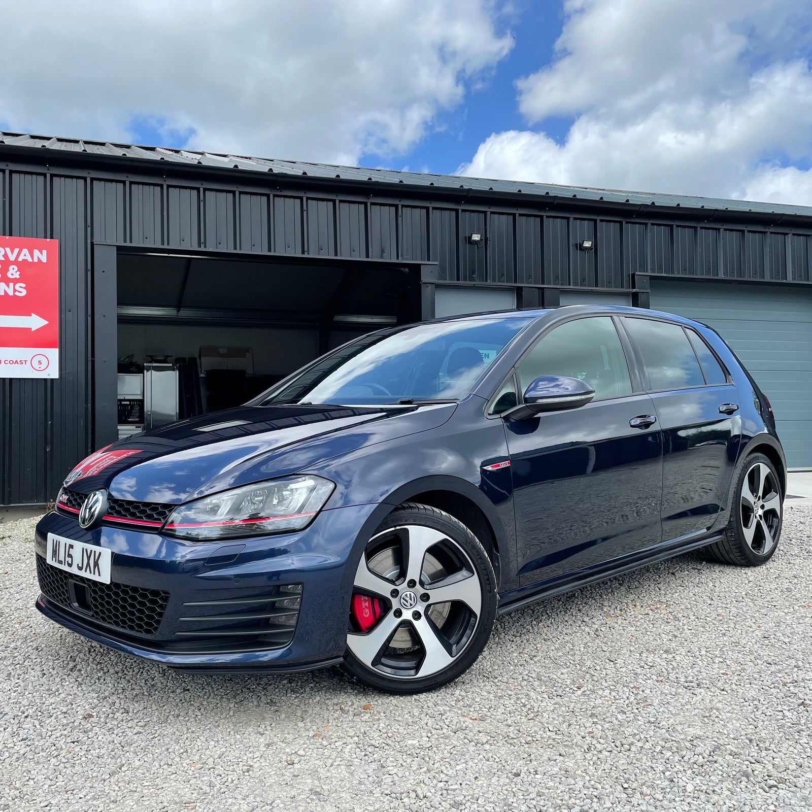 Volkswagen Golf 2.0 TSI BlueMotion Tech GTI (Performance pack)