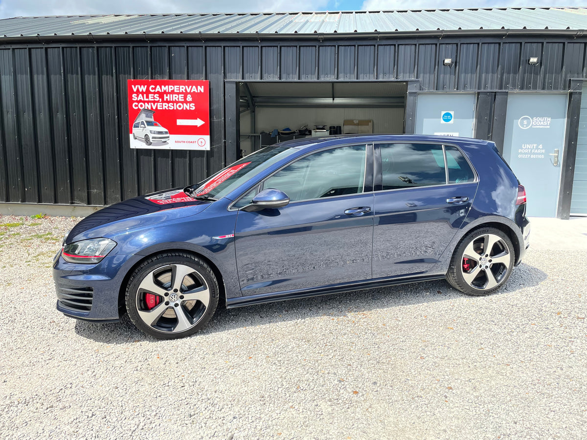 Volkswagen Golf 2.0 TSI BlueMotion Tech GTI (Performance pack)