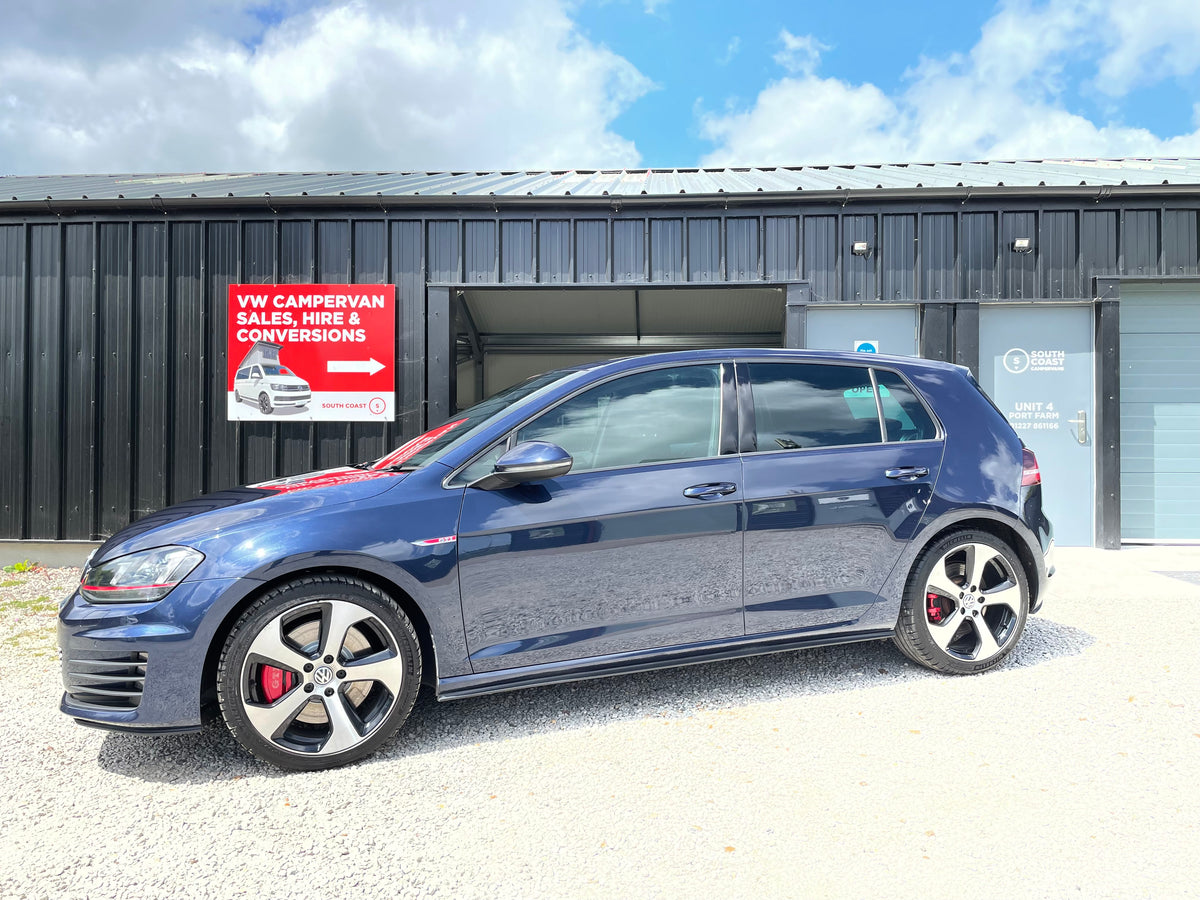 Volkswagen Golf 2.0 TSI BlueMotion Tech GTI (Performance pack)