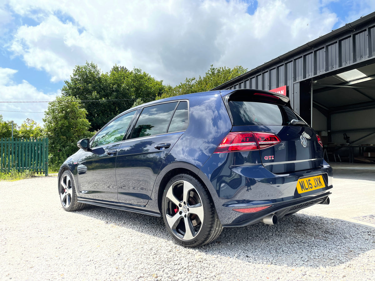 Volkswagen Golf 2.0 TSI BlueMotion Tech GTI (Performance pack)