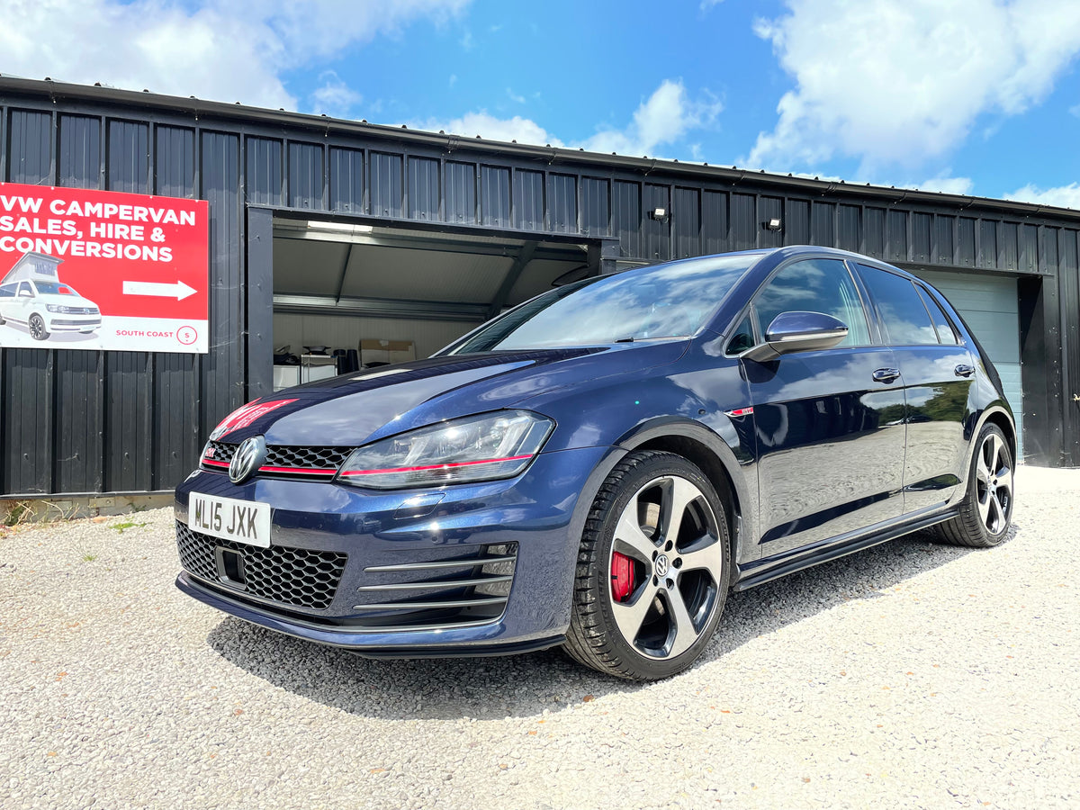 Volkswagen Golf 2.0 TSI BlueMotion Tech GTI (Performance pack)