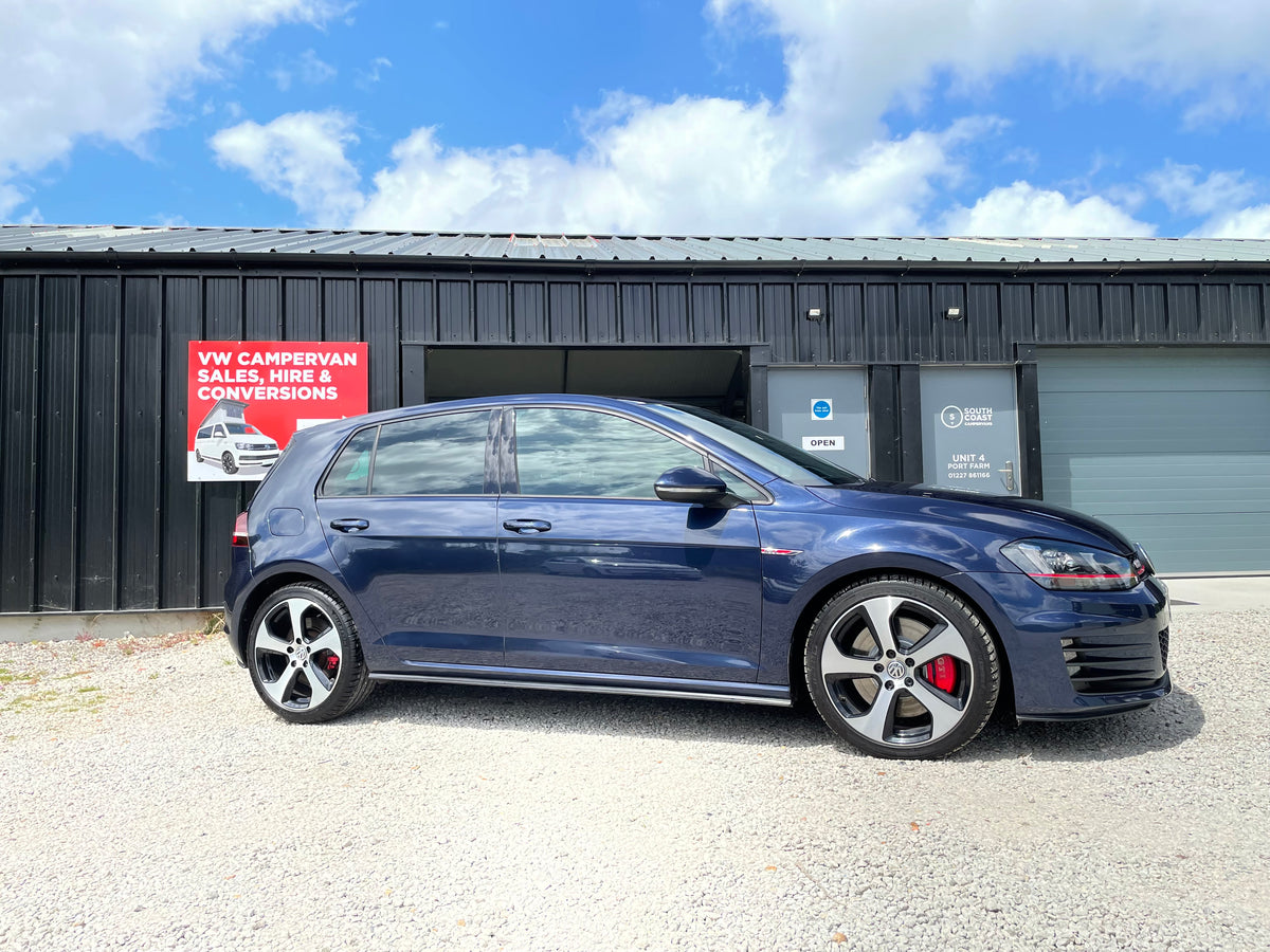 Volkswagen Golf 2.0 TSI BlueMotion Tech GTI (Performance pack)