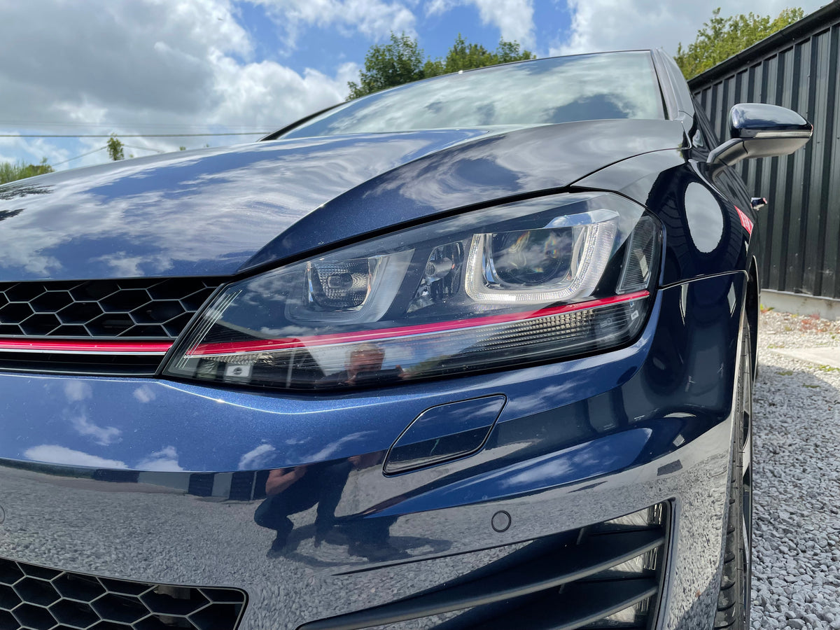 Volkswagen Golf 2.0 TSI BlueMotion Tech GTI (Performance pack)