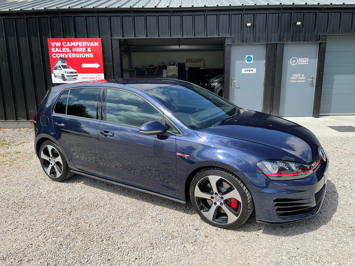 Volkswagen Golf 2.0 TSI BlueMotion Tech GTI (Performance pack)