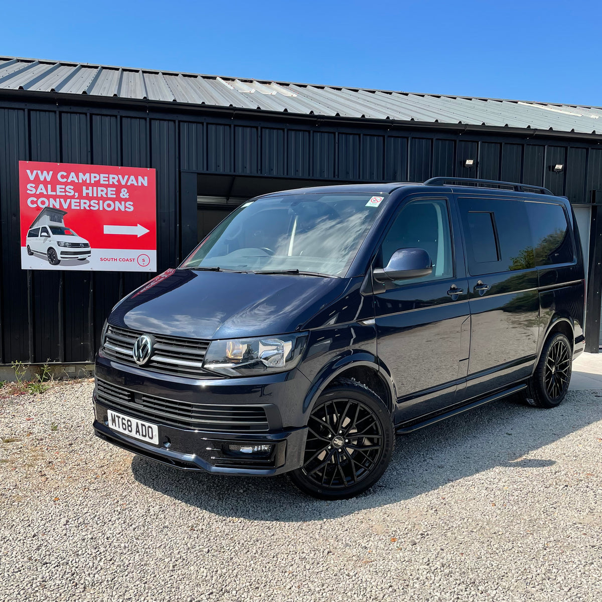 VW Highline T6 Kombi - Starlight Blue (68 plate)