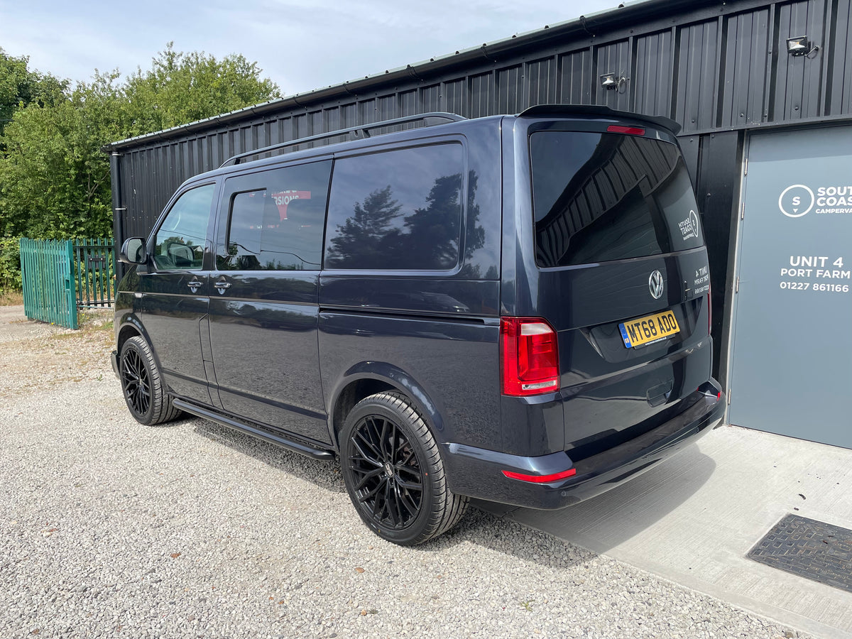 VW Highline T6 Kombi - Starlight Blue (68 plate)