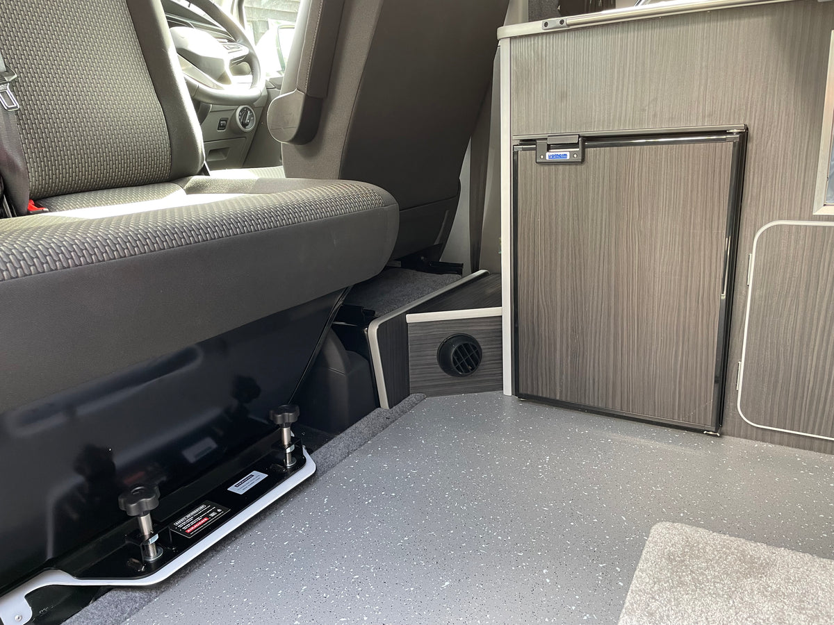 T6.1 Highline Campervan 2021 (21 plate) - Silver