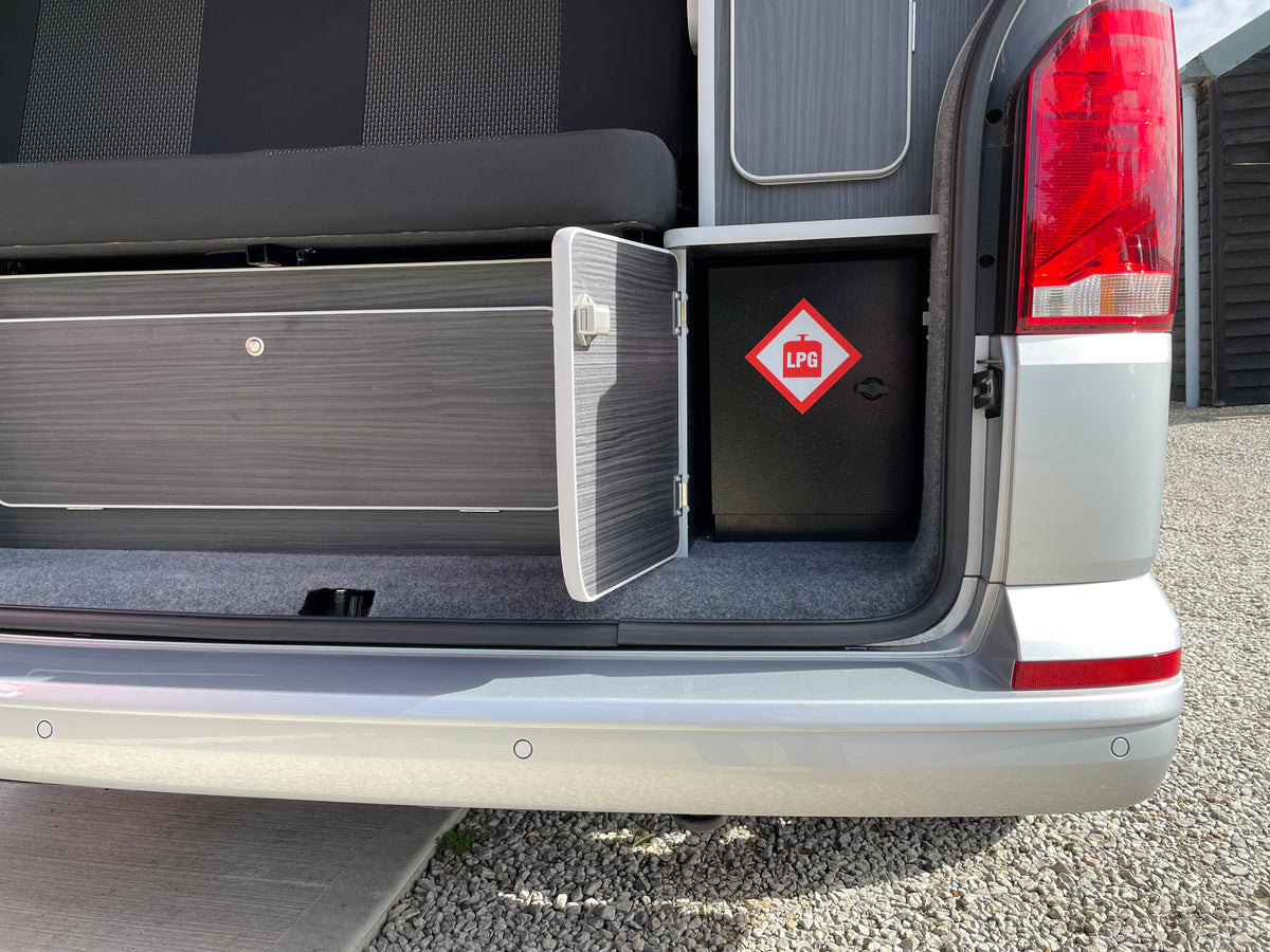 T6.1 Highline Campervan 2021 (21 plate) - Silver