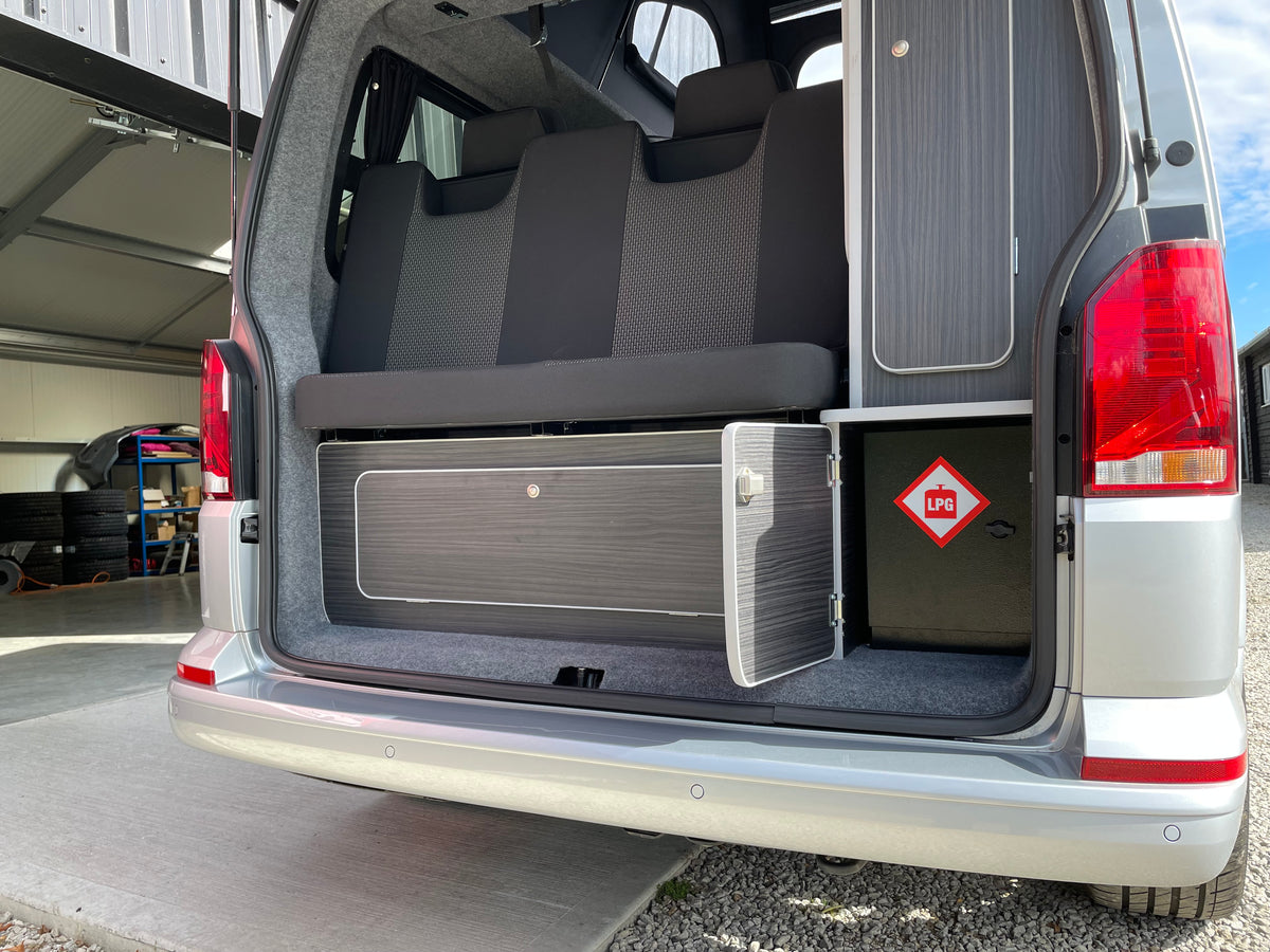 T6.1 Highline Campervan 2021 (21 plate) - Silver