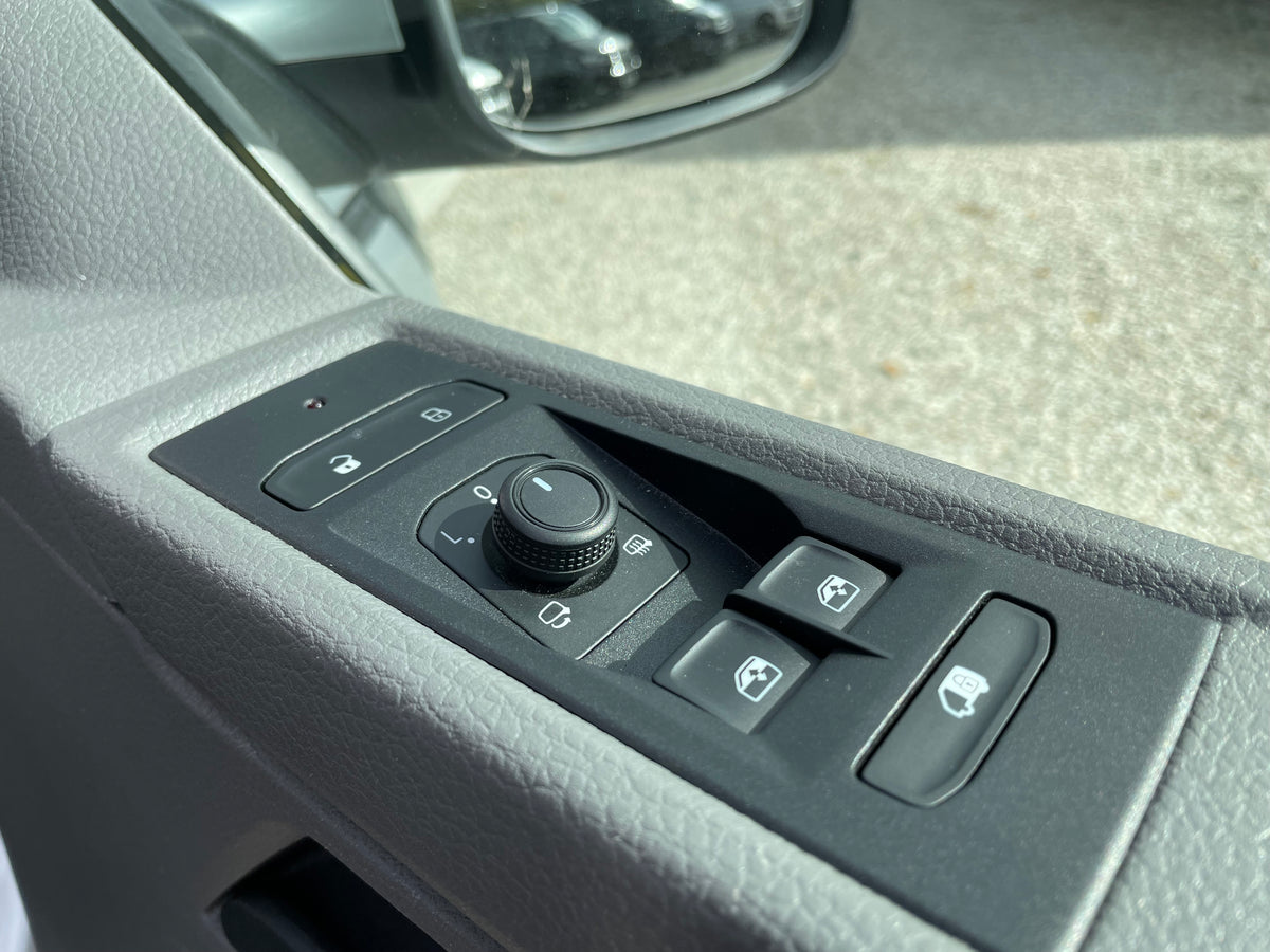 T6.1 Highline Campervan 2021 (21 plate) - Silver