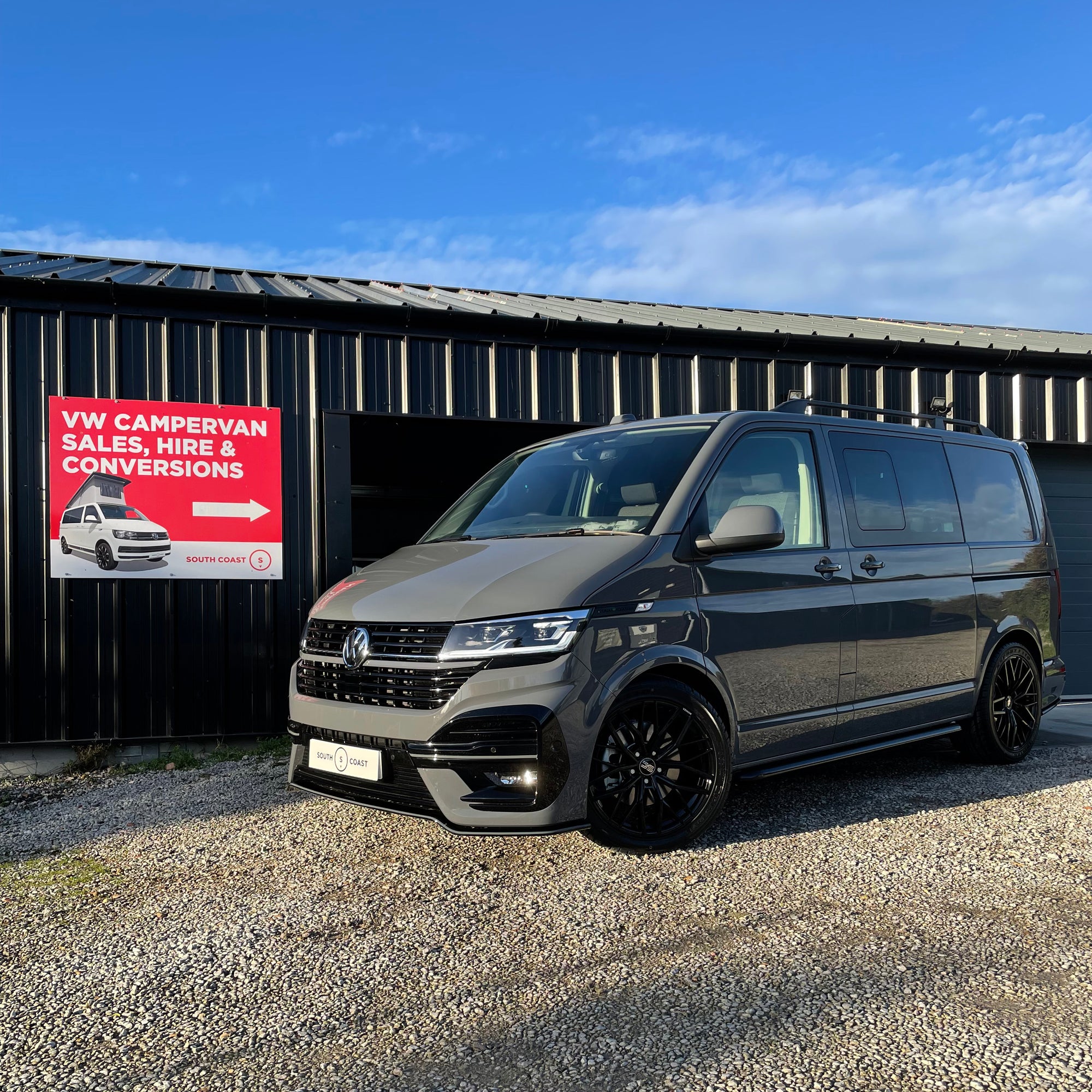 BRAND NEW Pure Grey Highline T6.1 Kombi with LV-R kit