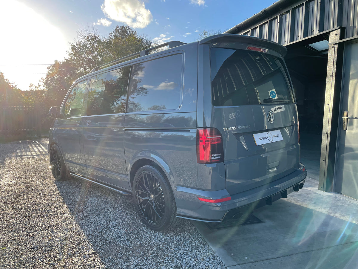 BRAND NEW Pure Grey Highline T6.1 Kombi with LV-R kit