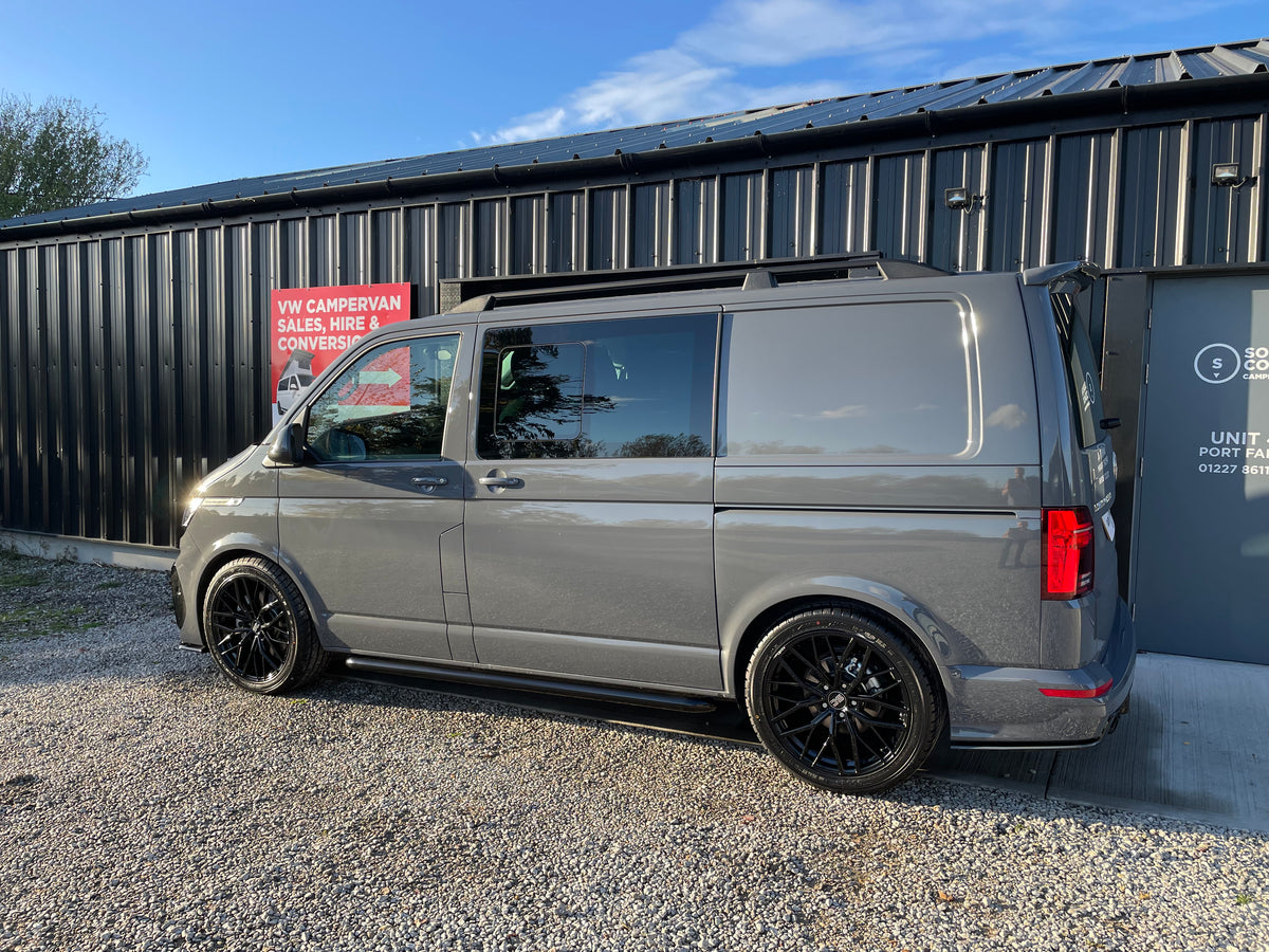 BRAND NEW Pure Grey Highline T6.1 Kombi with LV-R kit