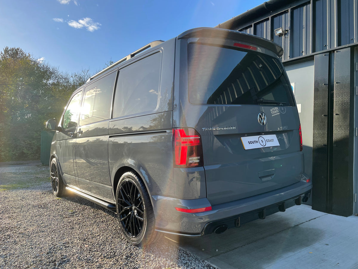 BRAND NEW Pure Grey Highline T6.1 Kombi with LV-R kit
