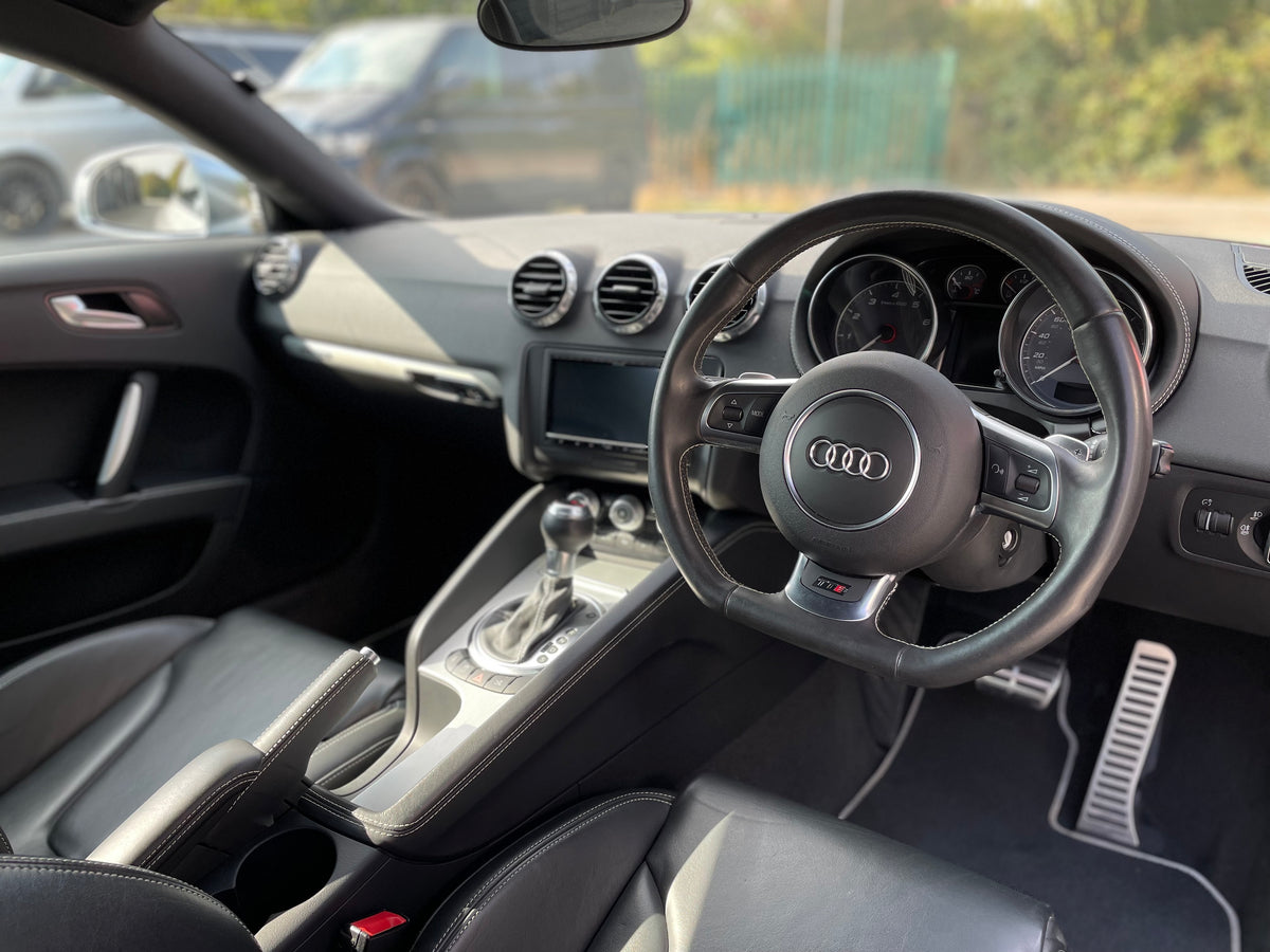 Audi TTS TFSI S Tronic quattro