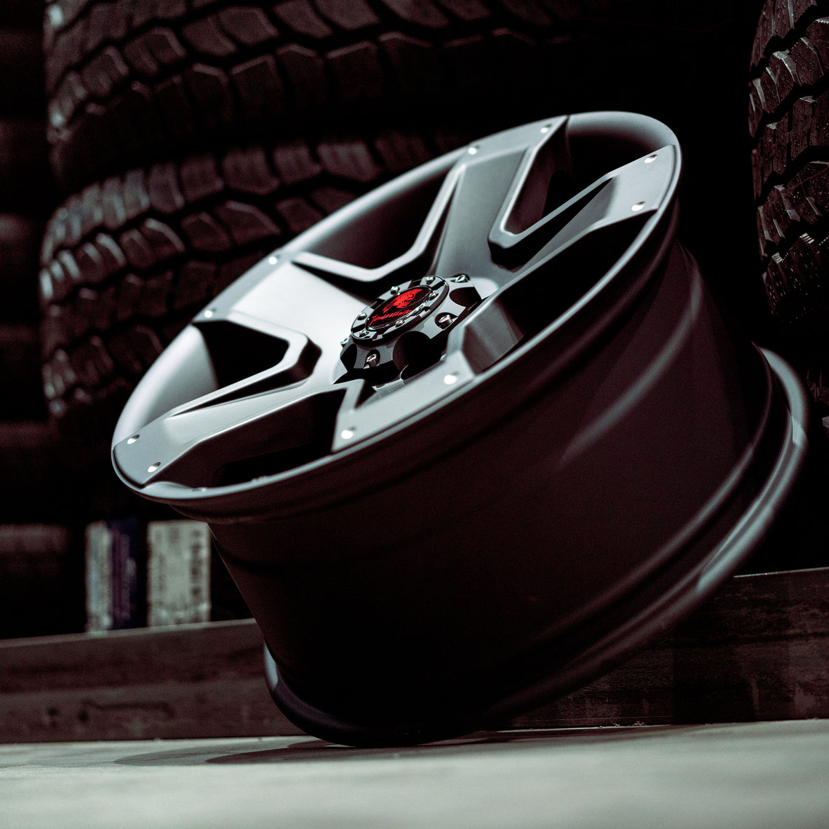 Set of 4 Tomahawk Outlaw alloy wheels, with or without tyres - South ...