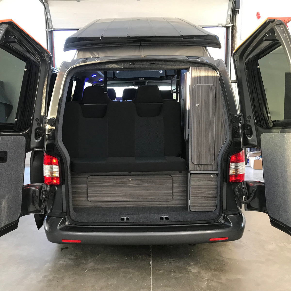 VW Highline T5 Campervan