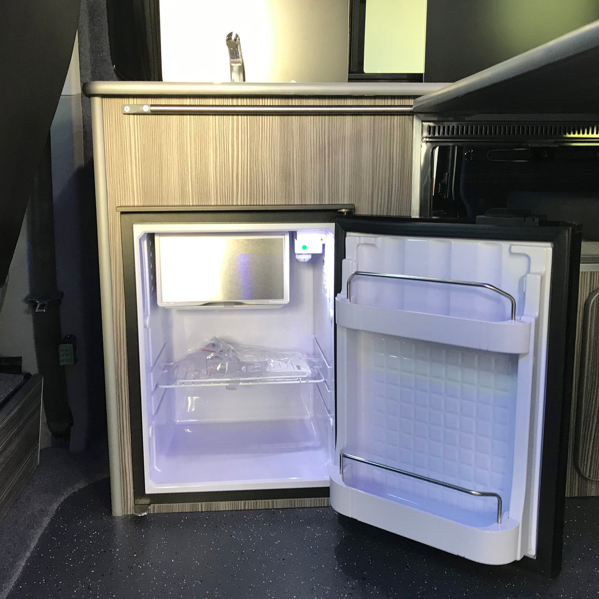 VW Highline T5 Campervan