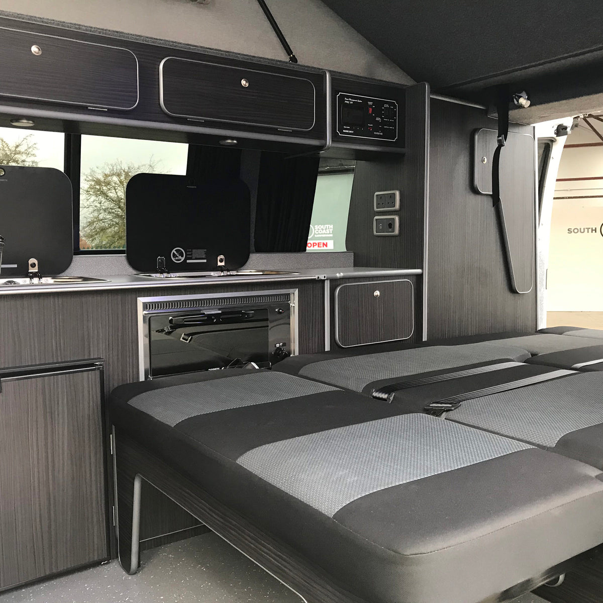 VW Highline T6 Campervan