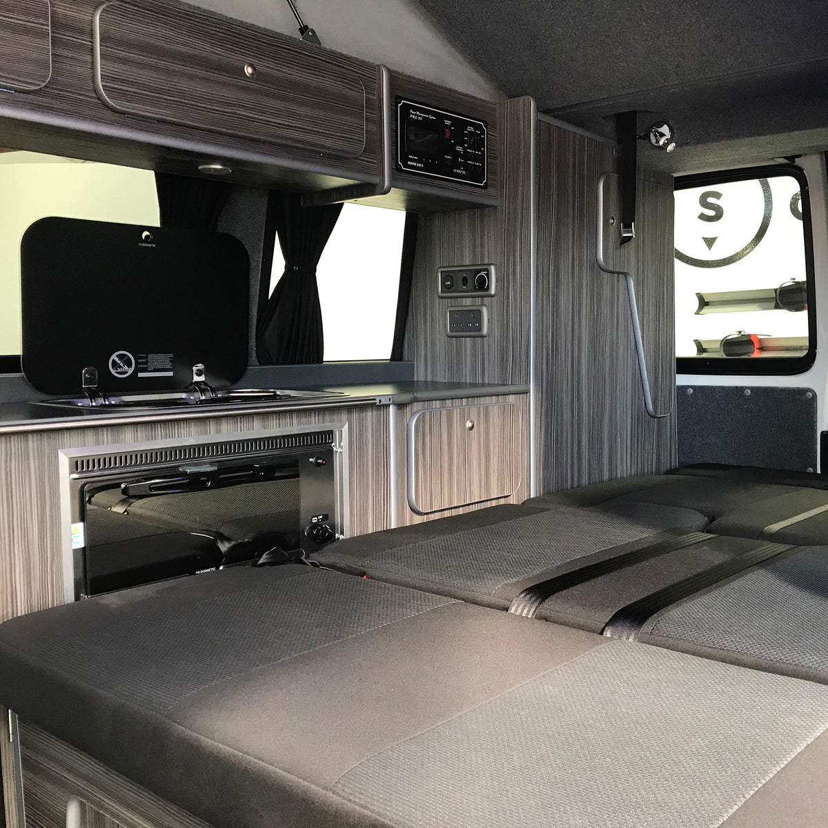 VW Highline T6 Campervan