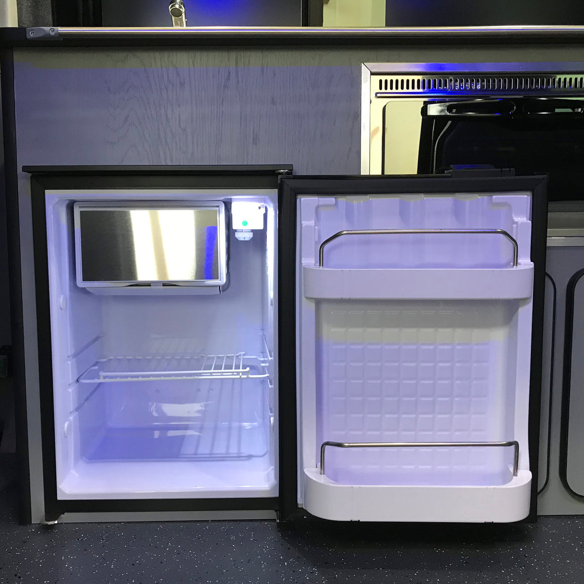 VW Trendline T5 Campervan