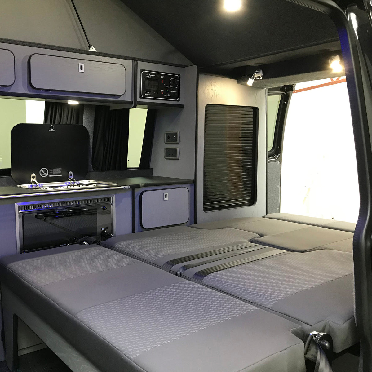 VW Trendline T5 Campervan